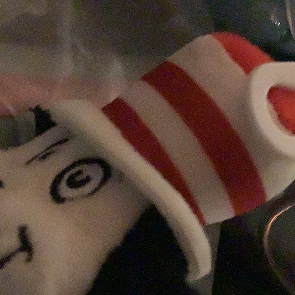Cat in the hat plushie - Picture 4 of 5